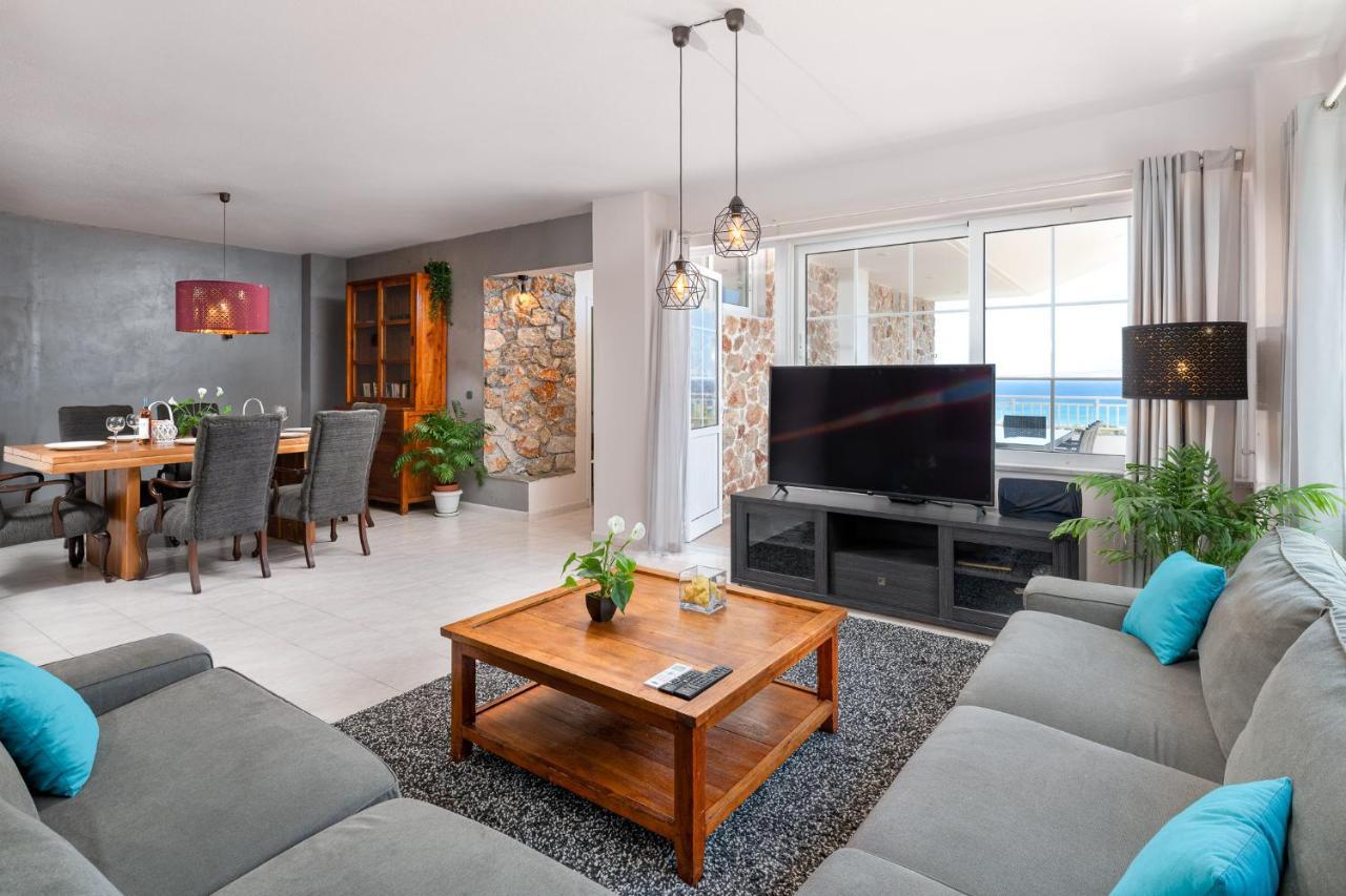 Amazing Apartments With Sea View In Rhodes Town Rhodes City Exterior photo